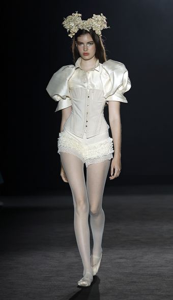 CIRCUS, Look 20