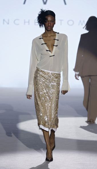 MEMENTO, Look 03