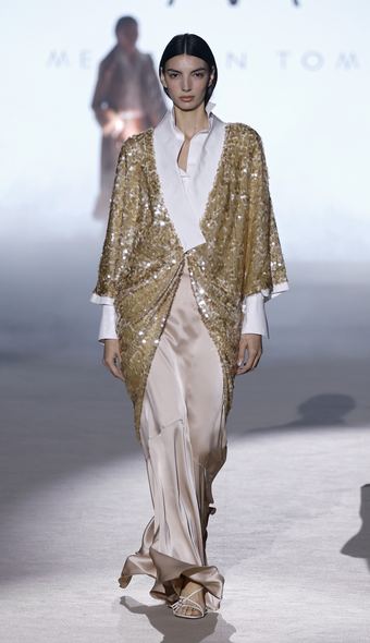 MEMENTO, Look 07